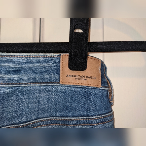 American Eagle Outfitters AEO Denim X Distressed Highest Rise Jegging - 6 Reg - Picture 7 of 12